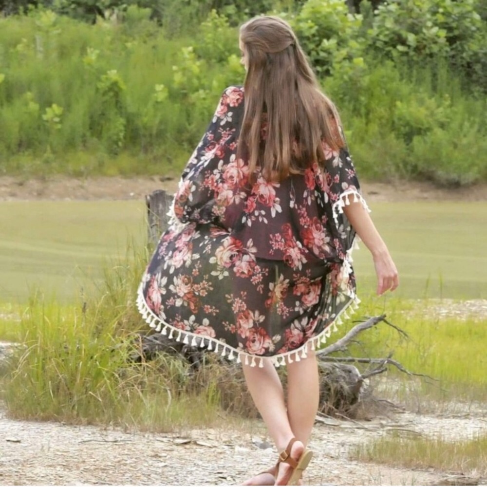 Floral Kimono - Picture 5 of 8
